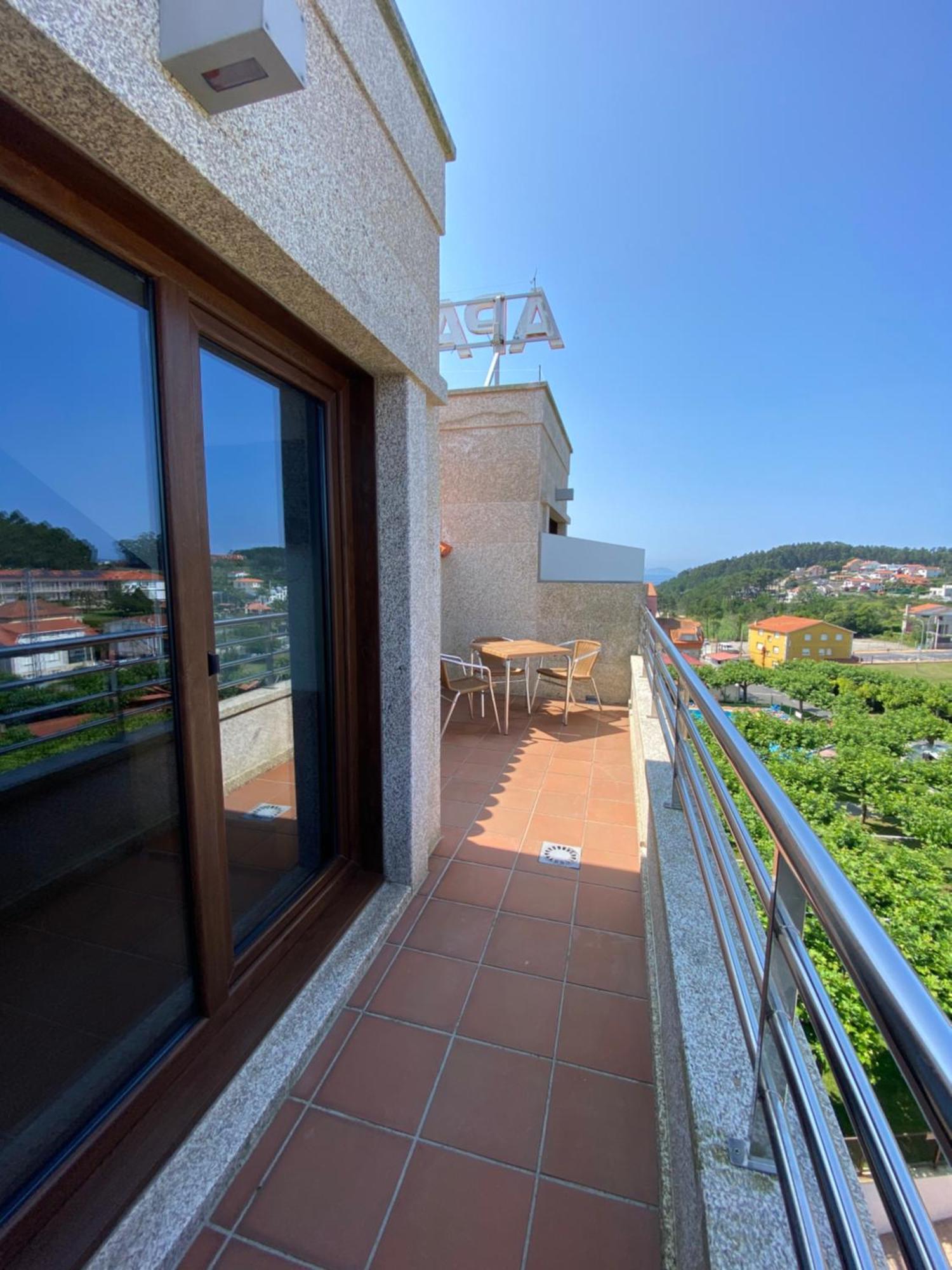 Apartamentos Playa Canelas Sanxenxo Exteriör bild